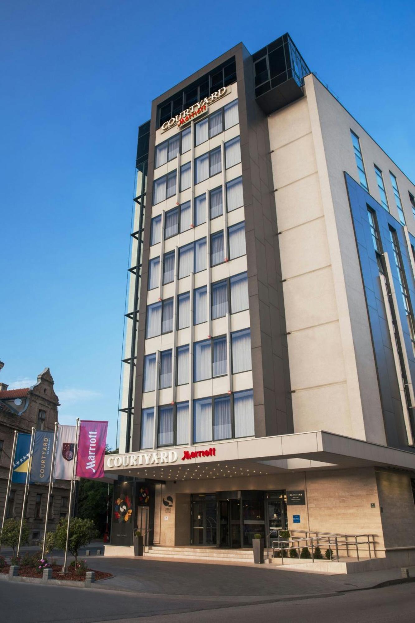 Courtyard By Marriott 4*